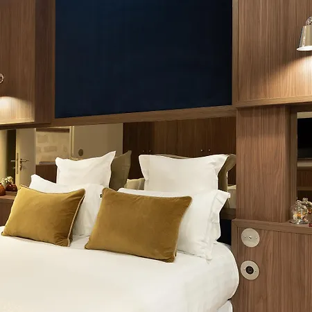 Oniri - Serviced Eiffel Tower - Rue D'augereau Apartment *