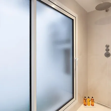 Oniri - Serviced Eiffel Tower - Rue D'augereau Apartment