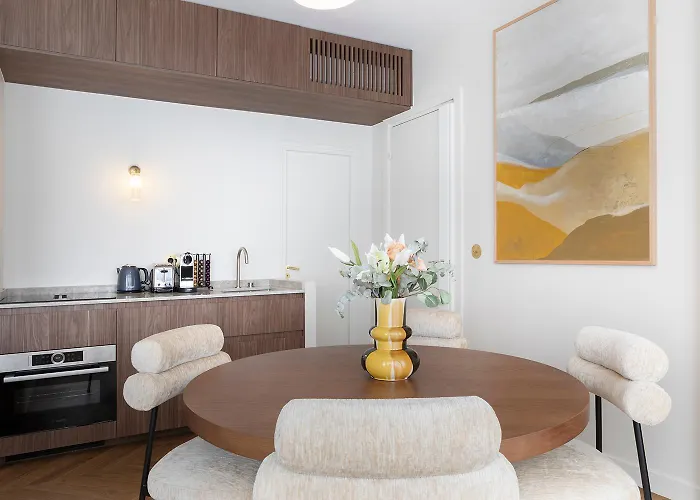 Oniri - Serviced Eiffel Tower - Rue D'augereau * Paris