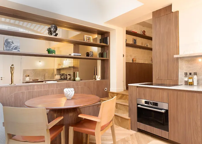 Apartment Oniri - Serviced Eiffel Tower - Rue D'augereau