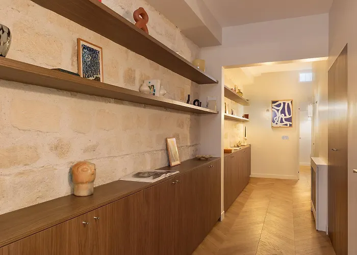 Oniri - Serviced Eiffel Tower - Rue D'augereau Apartment *