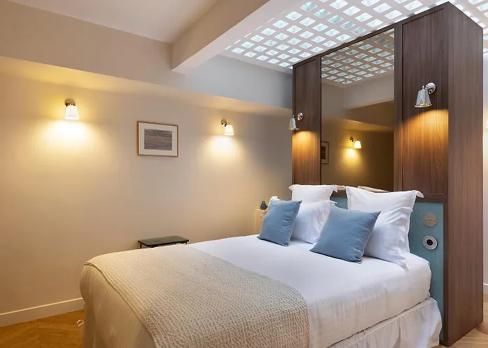 Oniri - Serviced Eiffel Tower - Rue D'augereau Paris